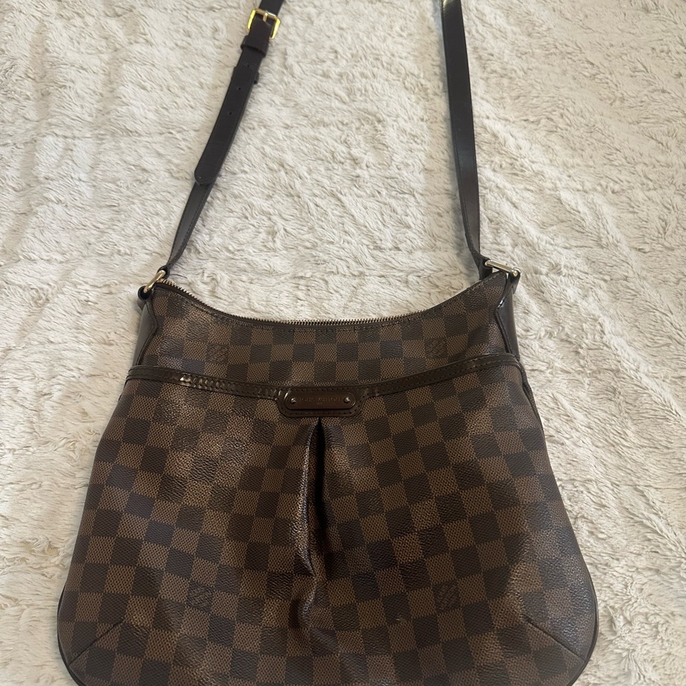 Louis Vuitton Damier Ebene Bloomsbury PM
Crossbody Bag